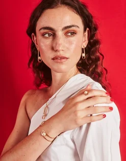 Majorica Anillo Atenea Dorado Con Perla De Media Bola| Anillos Medianos