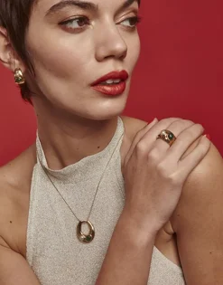 Majorica Anillo Dorado Feme Con Perla Blanca Y Agata Verde| Anillos Medianos