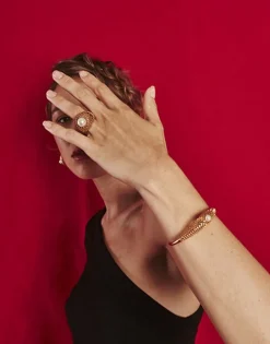 Majorica Anillo Grande Etna Calado En Plata Dorada| Anillos Grandes