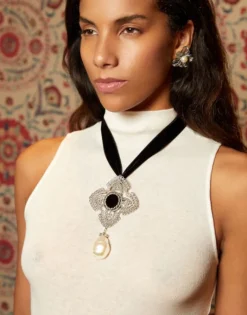 Majorica Colgante Peregrina Con Perla Barroca Y Onix| Colgante Cadena