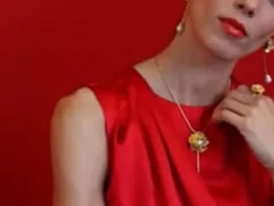 Majorica Collar Encadenado Clavelina Con Perlas Blancas| Collares Dorados