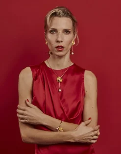 Majorica Collar Encadenado Clavelina Con Perlas Blancas| Collares Dorados