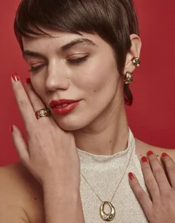 Majorica Earcuff Dorado Feme Con Perla Blanca Y Agata Verde| Pendientes Ear Cuff