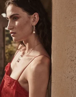 Majorica Pendientes Ayla De Cristal En Alta Resistencia Dorados| Pendientes De Aro Con Perlas