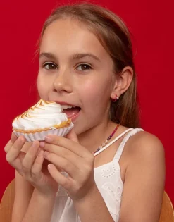 Majorica Pendientes De Aro Mini Magenta Color Pop Con Perla 4 Mm| Pendientes De Aro Con Perlas