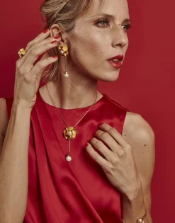 Majorica Pendientes Largos Clavelina Con Perla Y Cierre Omega| Pendientes De Perlas Largos