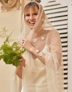 Majorica Pendientes Novia Santorini Bianco Flor Pequena Nacarada Con Perlas| Pendientes Plata