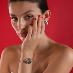 Majorica Pulsera Petra Rigida En Acero Y Perla Gris| Brazaletes Rígidos